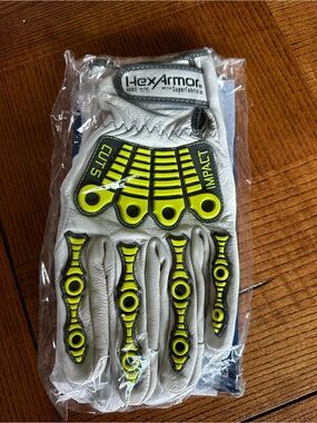 Men’s White Work Gloves with High-Visibility Yellow Impact Guard